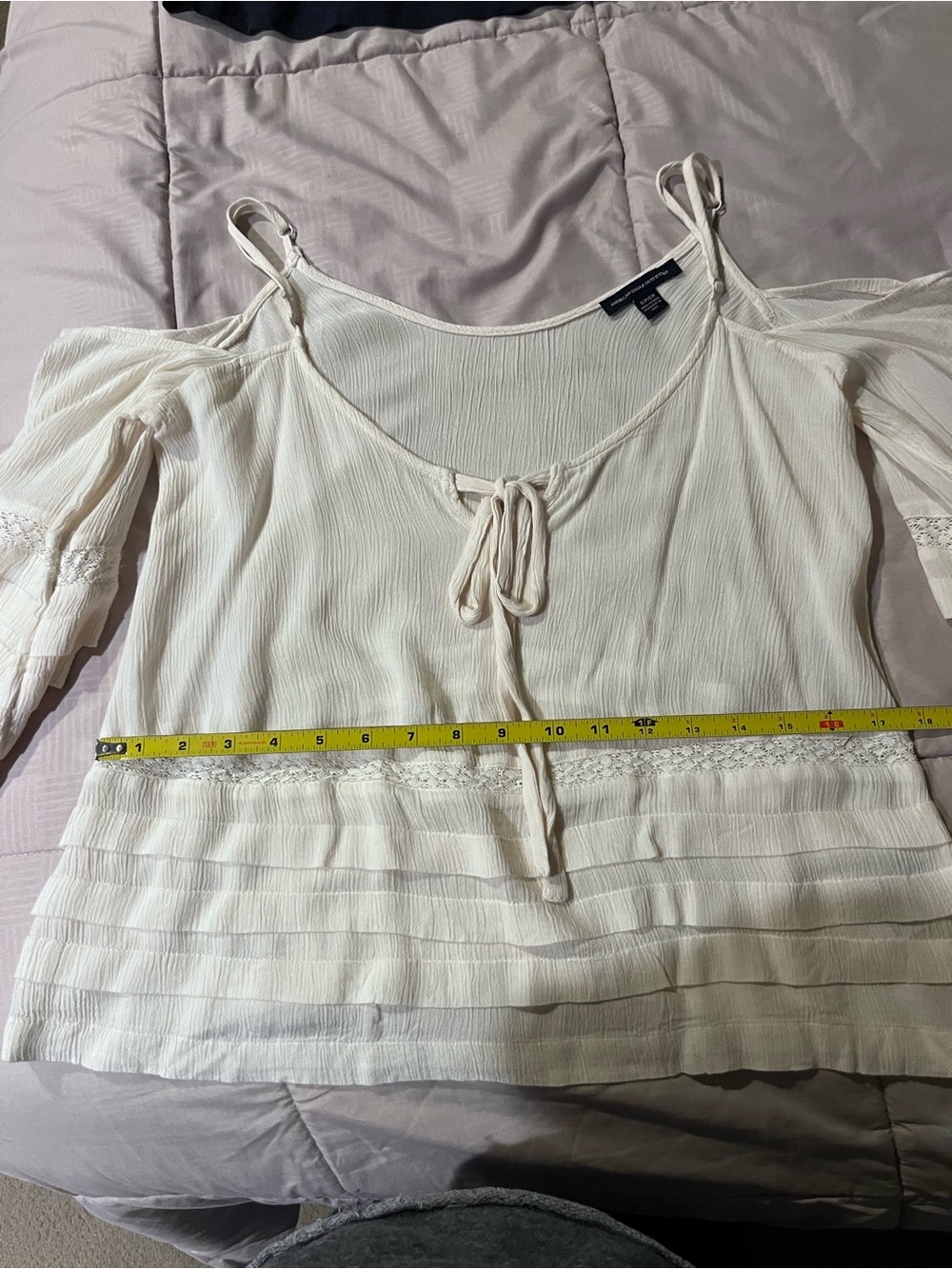 American Eagle Outfitters Ivory Cold-Shoulder Tie-Front Camisole